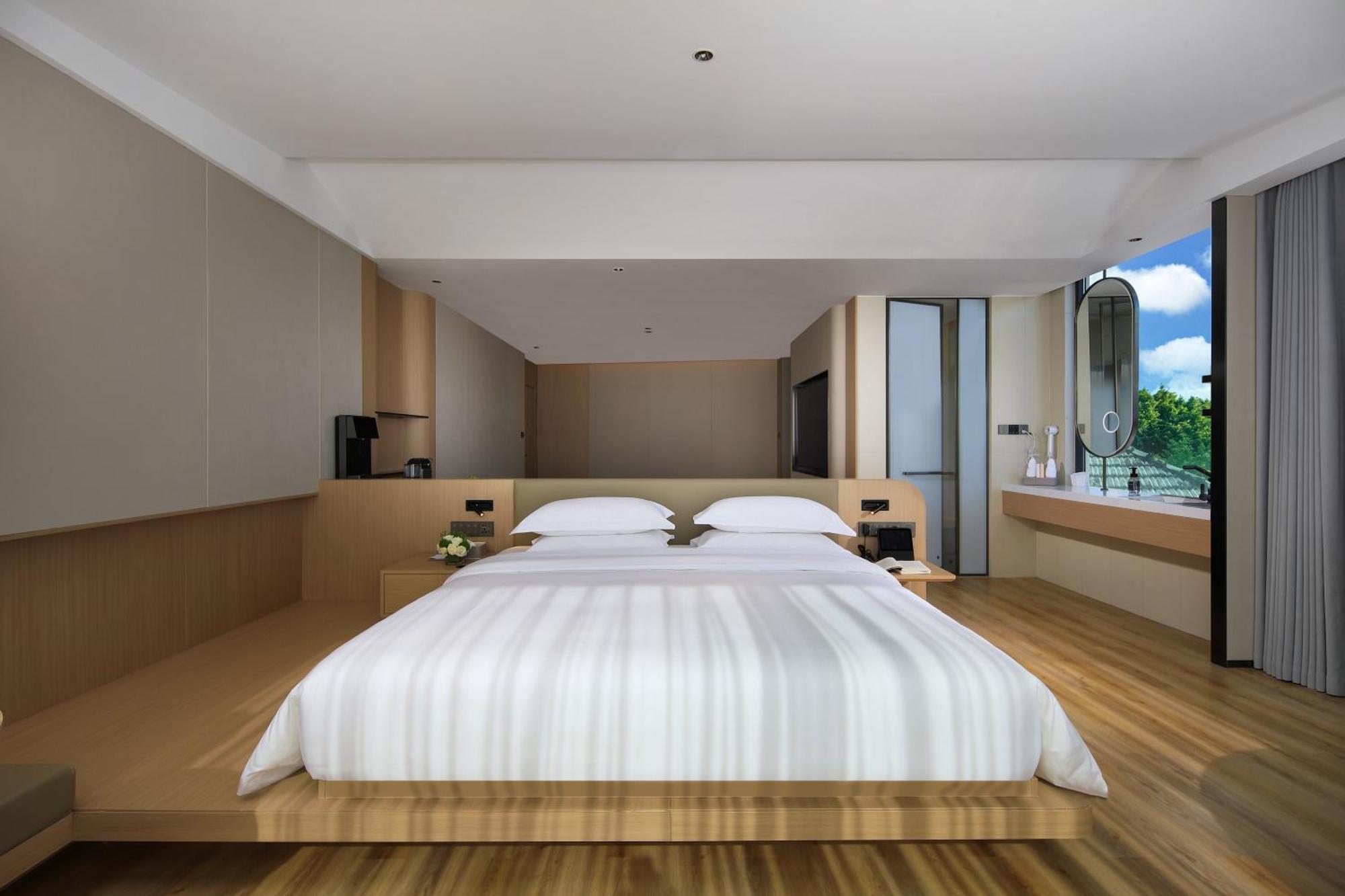 Lijiang Moon Hotel - Guilin East And West Lane Two Rivers And Four Lakes Scenic Area Екстер'єр фото